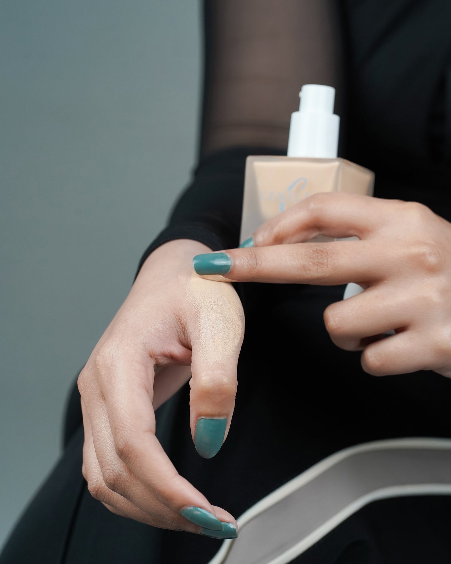Flawless Matte Foundation – With SPF 15 Protection