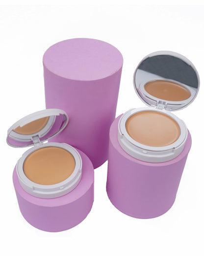 Pressed Perfection – Smooth, Matte Coverage On-the-Go